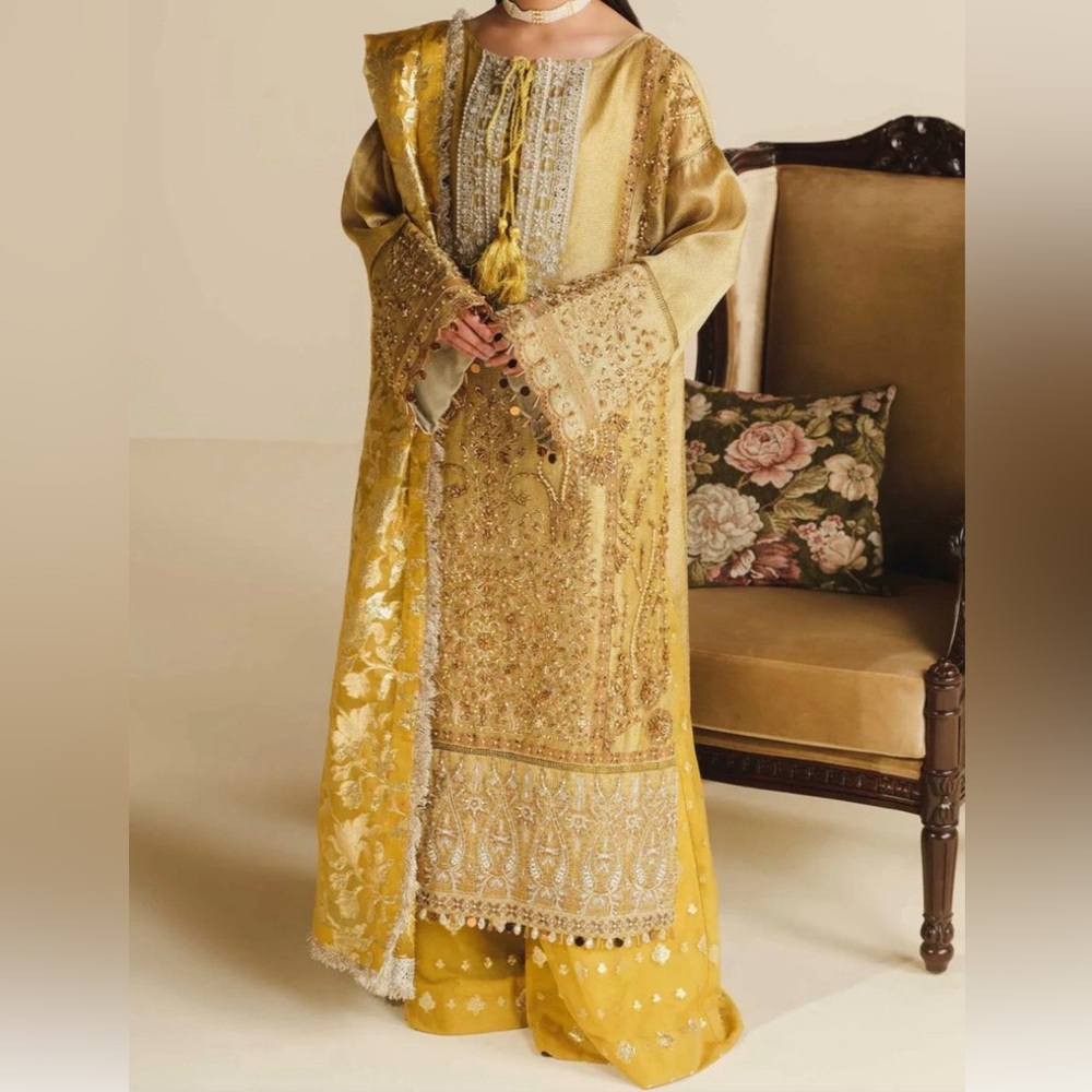 Pakistani outfit 3 piece